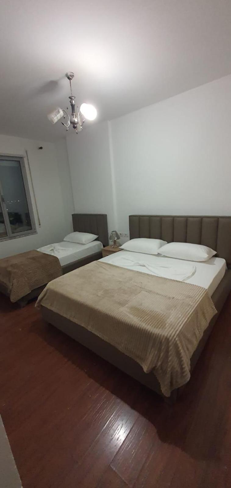 City Center Apartment Shkodra Exterior foto